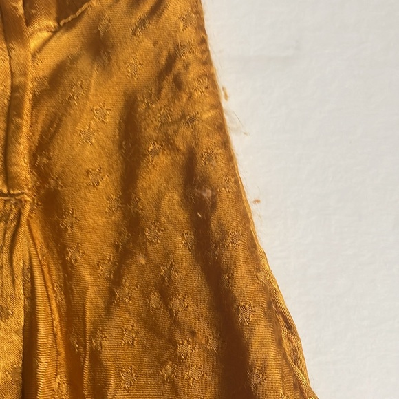 FREE PEOPLE | Size 2 | GOLD STAR CROSS OVER MINI SKIRT - Picture 7 of 14